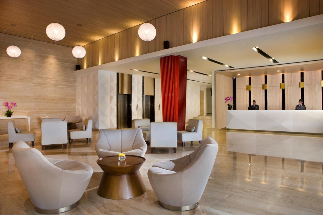 Hotel Santika Mega City Bekasi Exterior photo