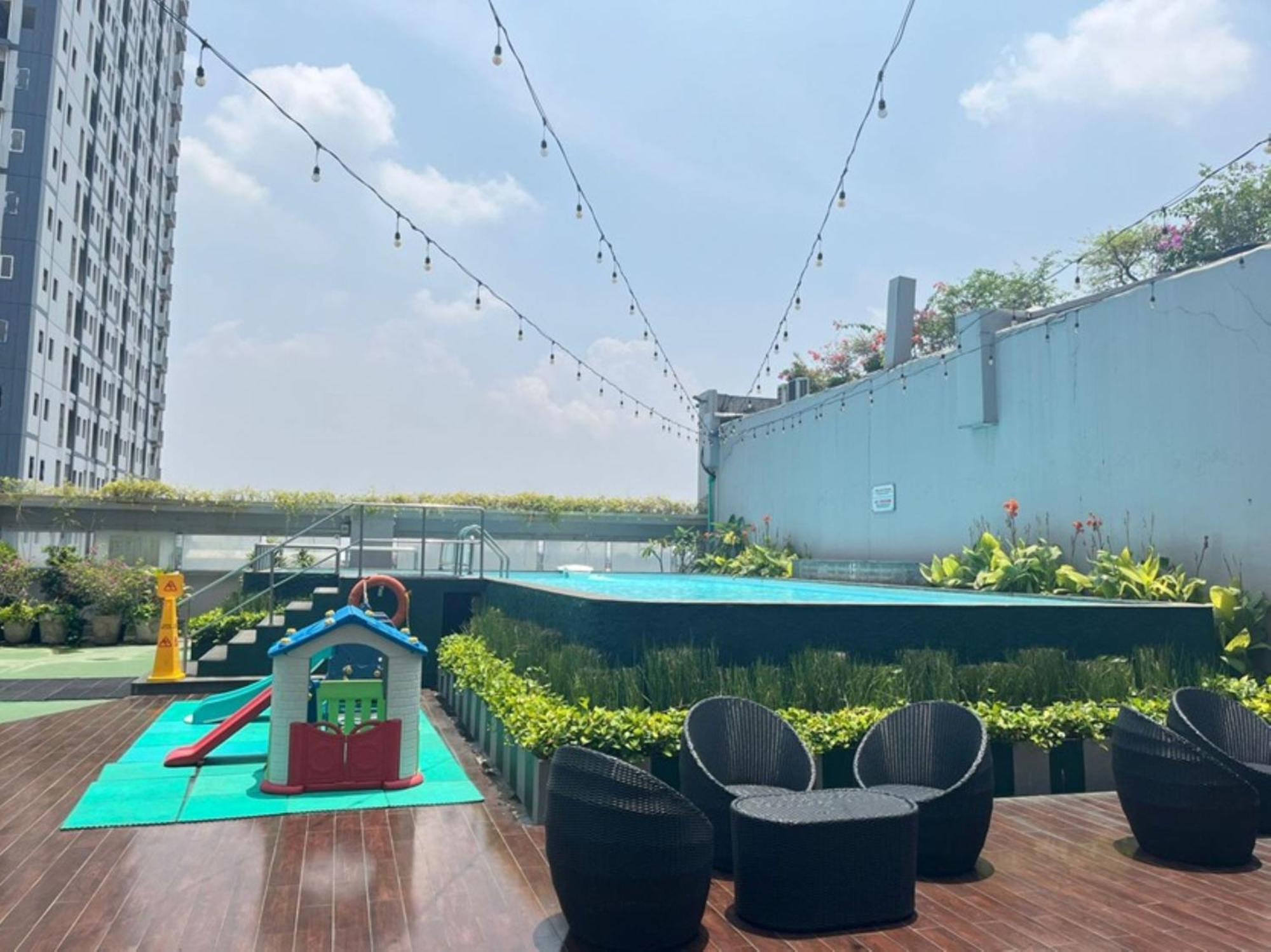 Hotel Santika Mega City Bekasi Exterior photo