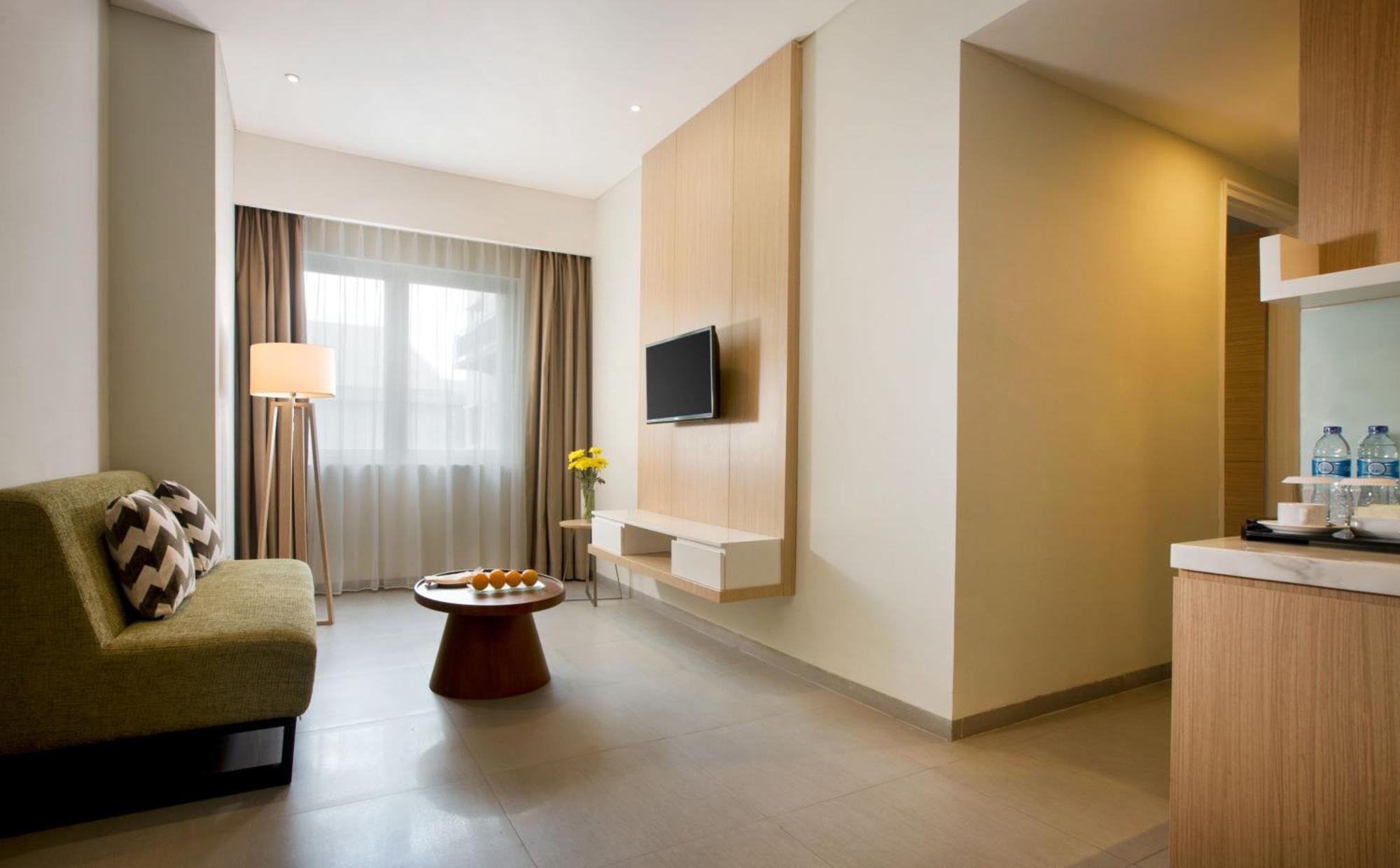 Hotel Santika Mega City Bekasi Exterior photo